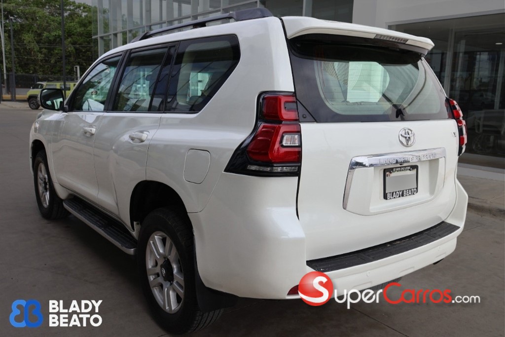 2011 Toyota Land Cruiser Prado VX — foto 2 / 12
