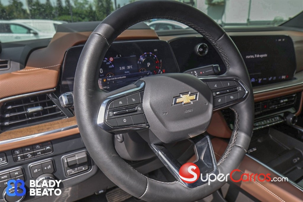 2025 Chevrolet Tahoe Duramax — foto 9 / 12