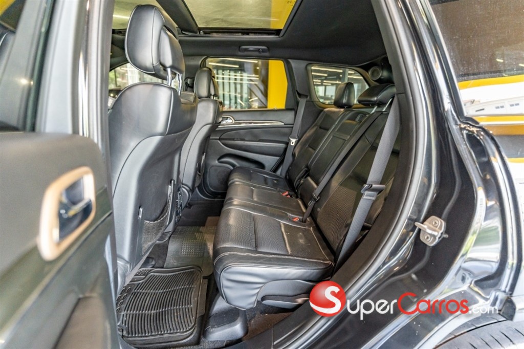 2014 Jeep Grand Cherokee Overland — foto 9 / 9