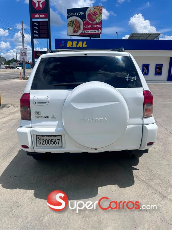 2003 Toyota RAV4 L — foto 6 / 6