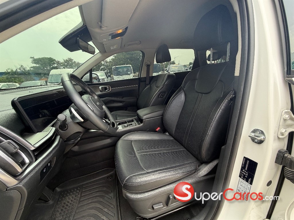 2025 Kia Sorento Luxury — foto 5 / 9