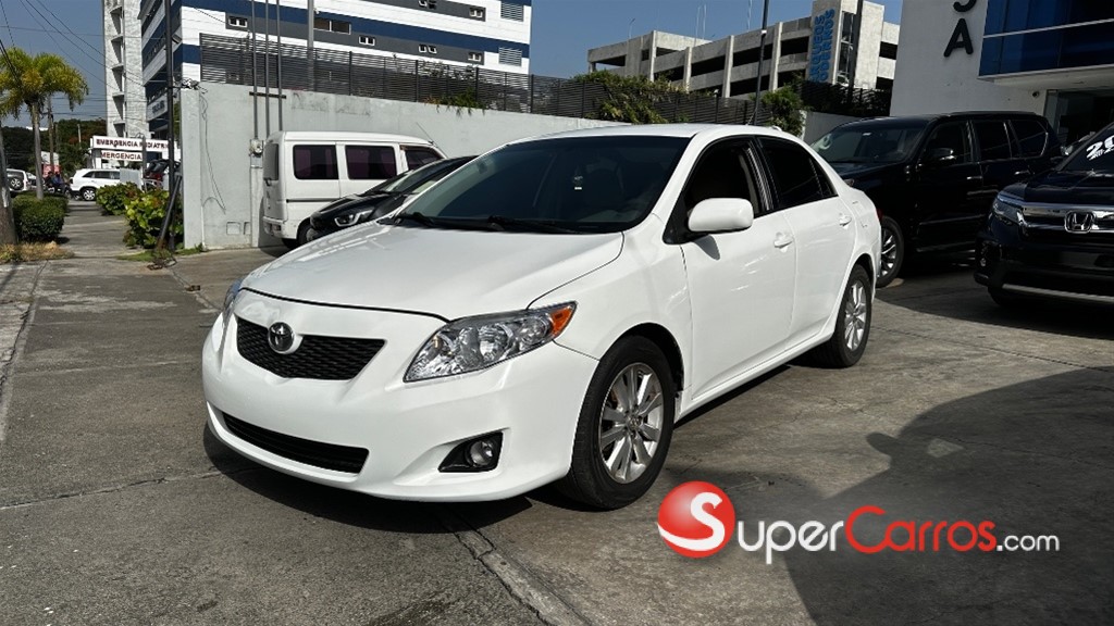 2010 Toyota Corolla — foto 3 / 8