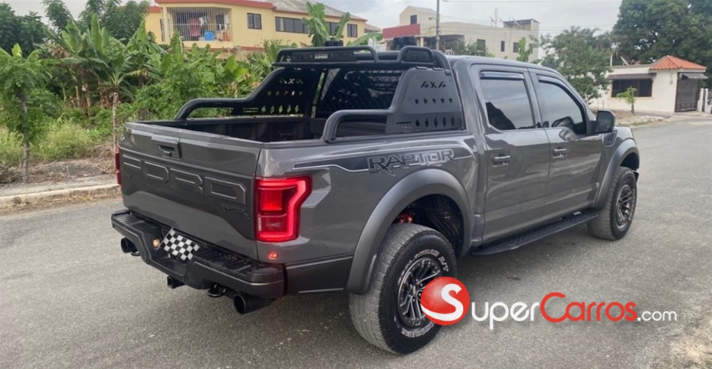 2020 Ford F 150 Raptor XLT — foto 4 / 12