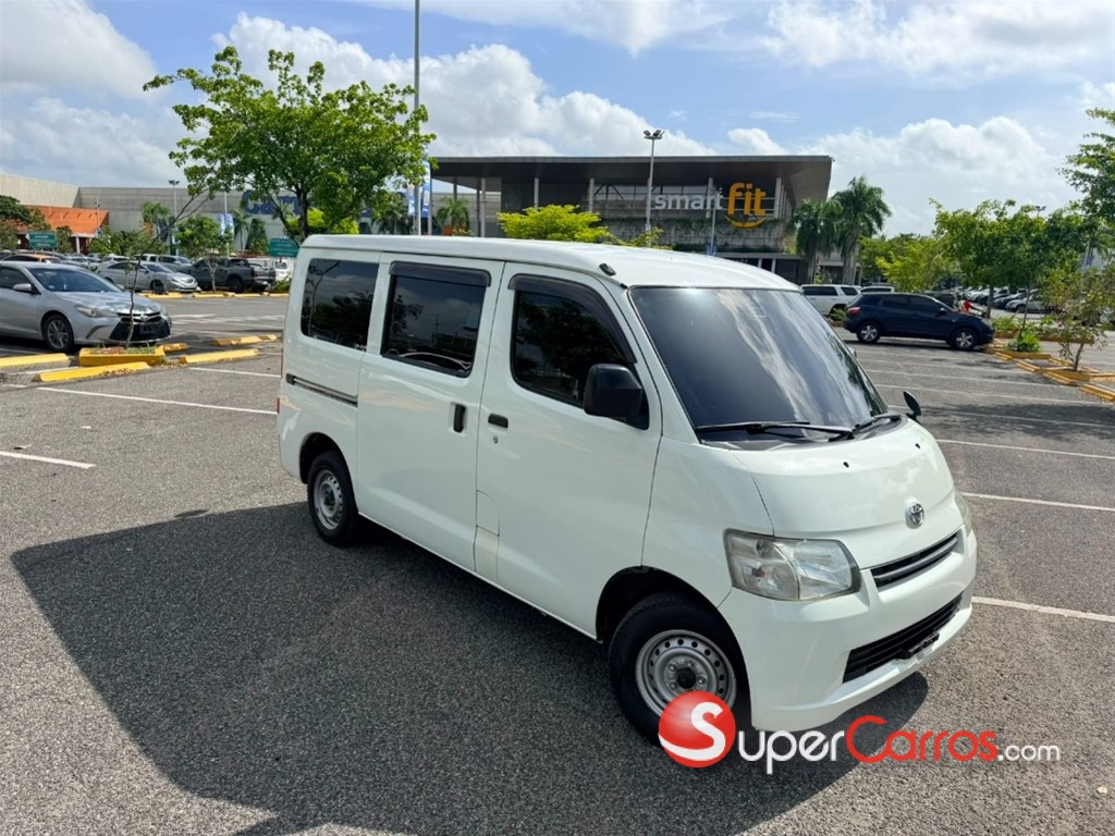 2018 Toyota Town-Ace — foto 2 / 12