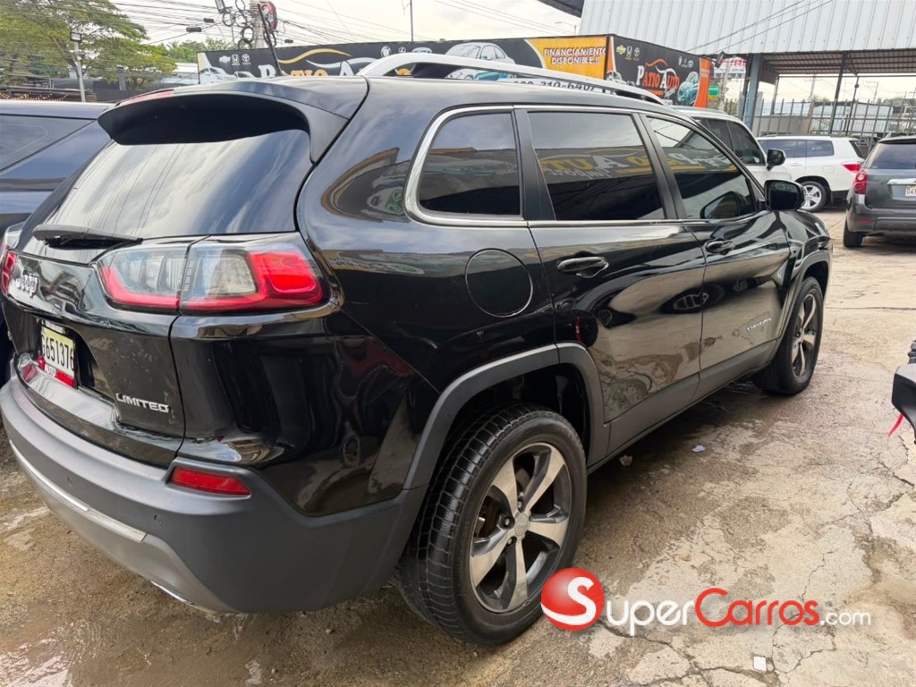 2019 Jeep Cherokee Limited — foto 6 / 12
