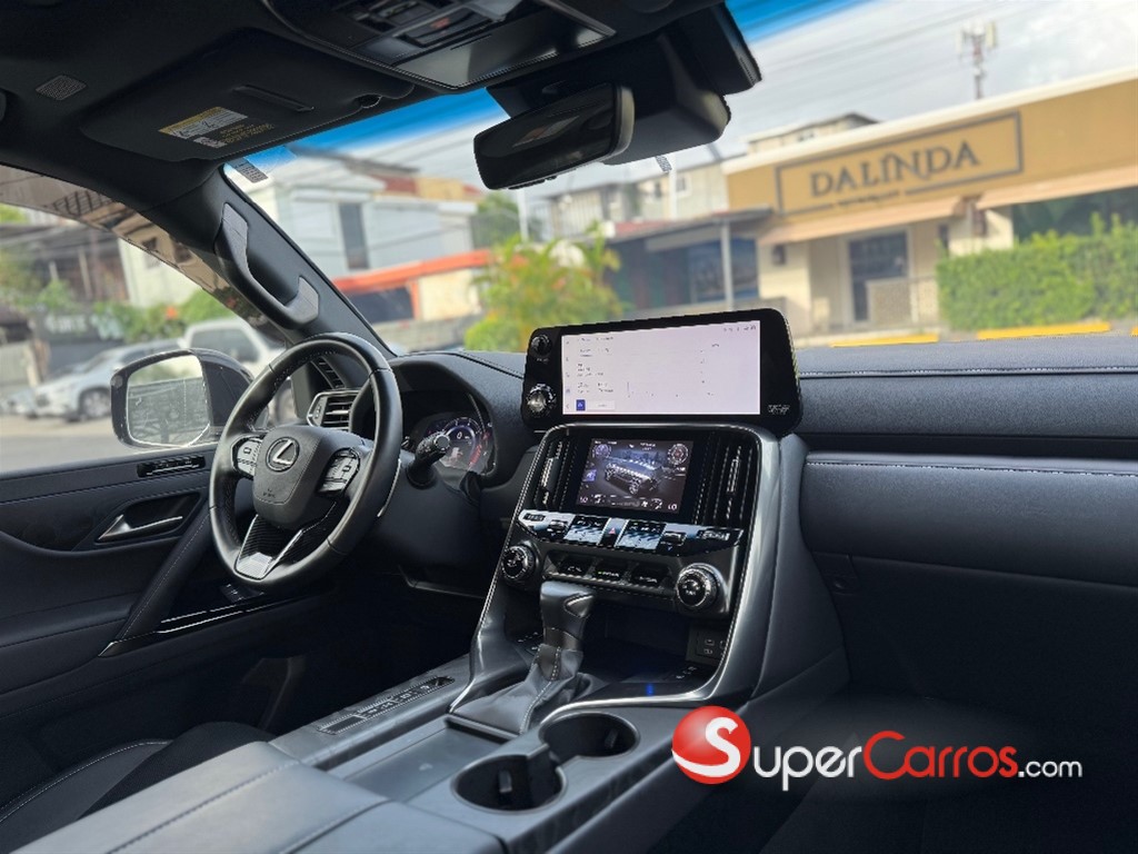 2023 Lexus LX 600 — foto 8 / 12