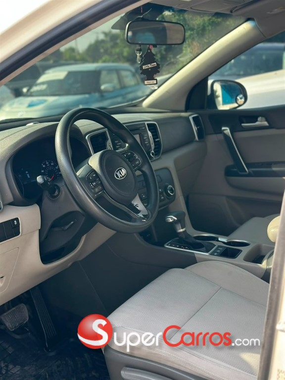 2017 Kia Sportage — foto 2 / 6