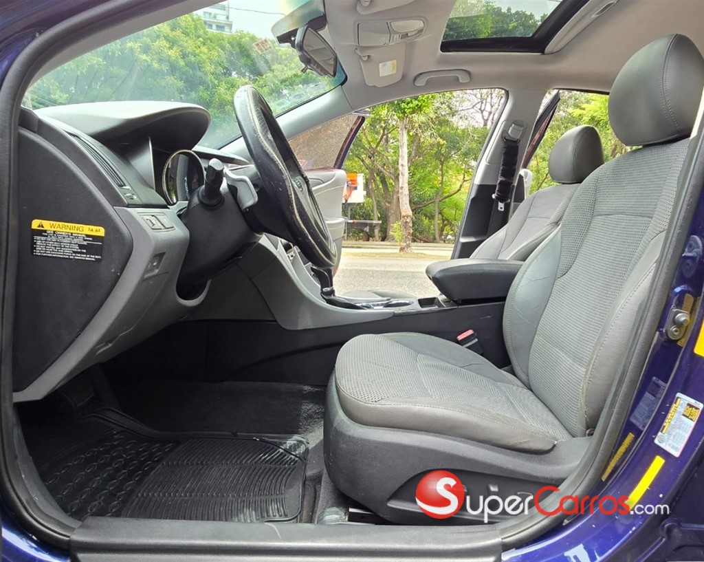 2013 Hyundai Sonata Limited — foto 9 / 12