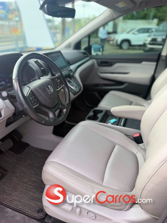 2022 Honda Odyssey — foto 5 / 9