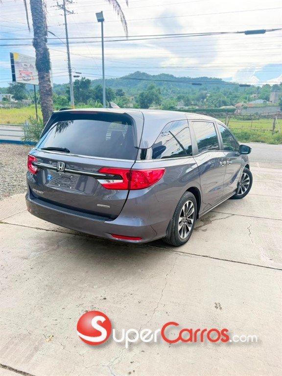 2022 Honda Odyssey — foto 7 / 9