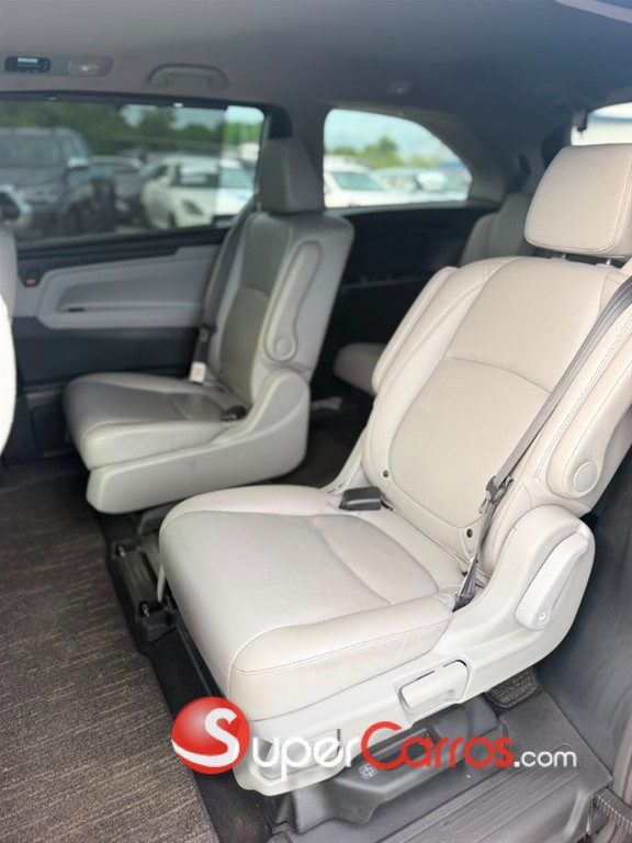 2022 Honda Odyssey — foto 8 / 9