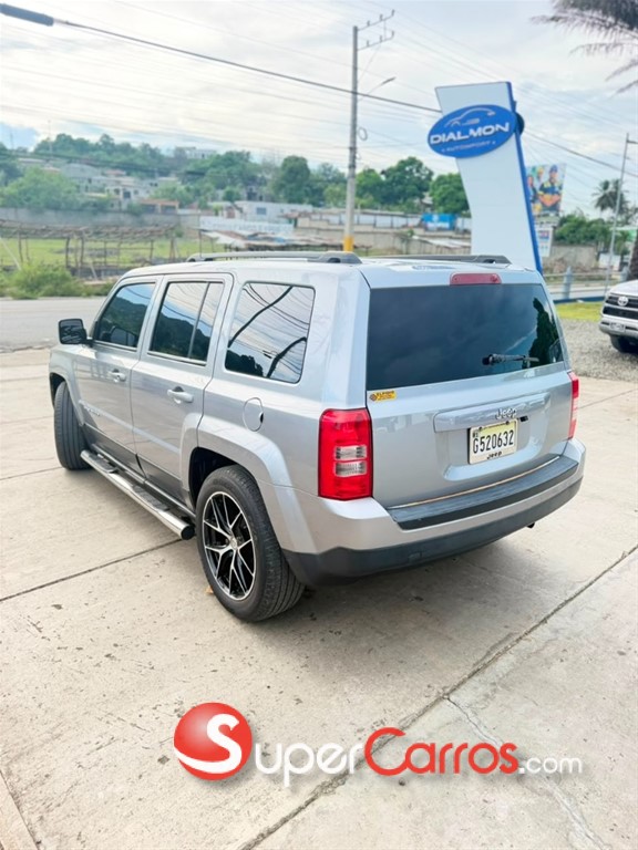 2015 Jeep Patriot — foto 3 / 5