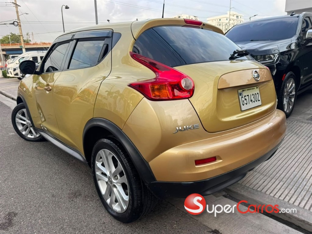 2014 Nissan Juke — foto 7 / 12