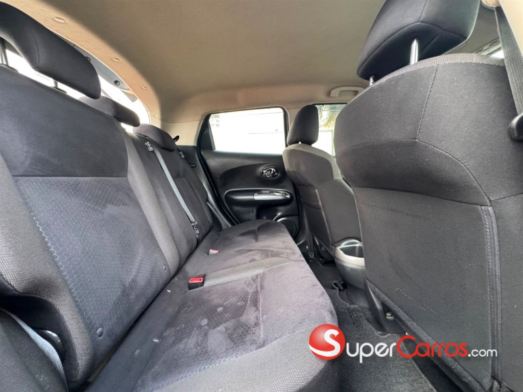 2014 Nissan Juke — foto 9 / 12