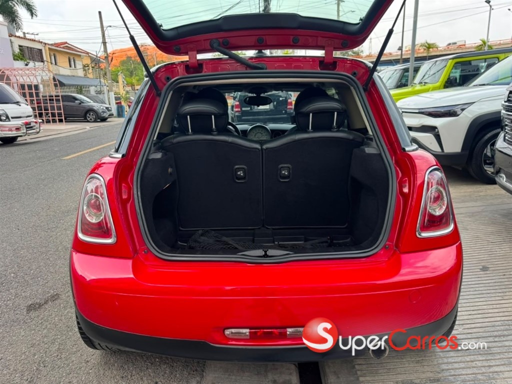 2012 Mini Cooper Hardtop — foto 11 / 12
