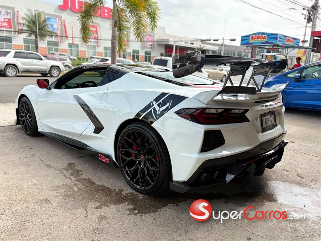 2021 Chevrolet Corvette — foto 2 / 12