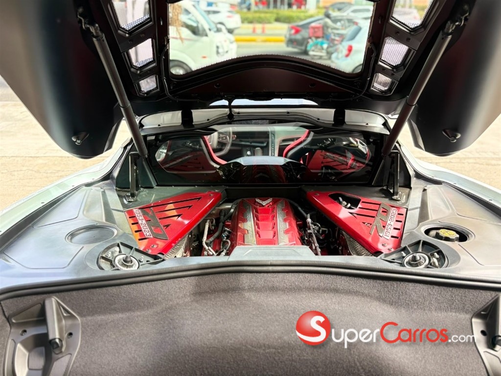 2021 Chevrolet Corvette — foto 3 / 12