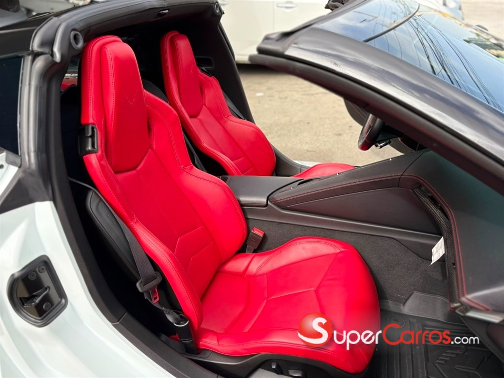 2021 Chevrolet Corvette — foto 5 / 12