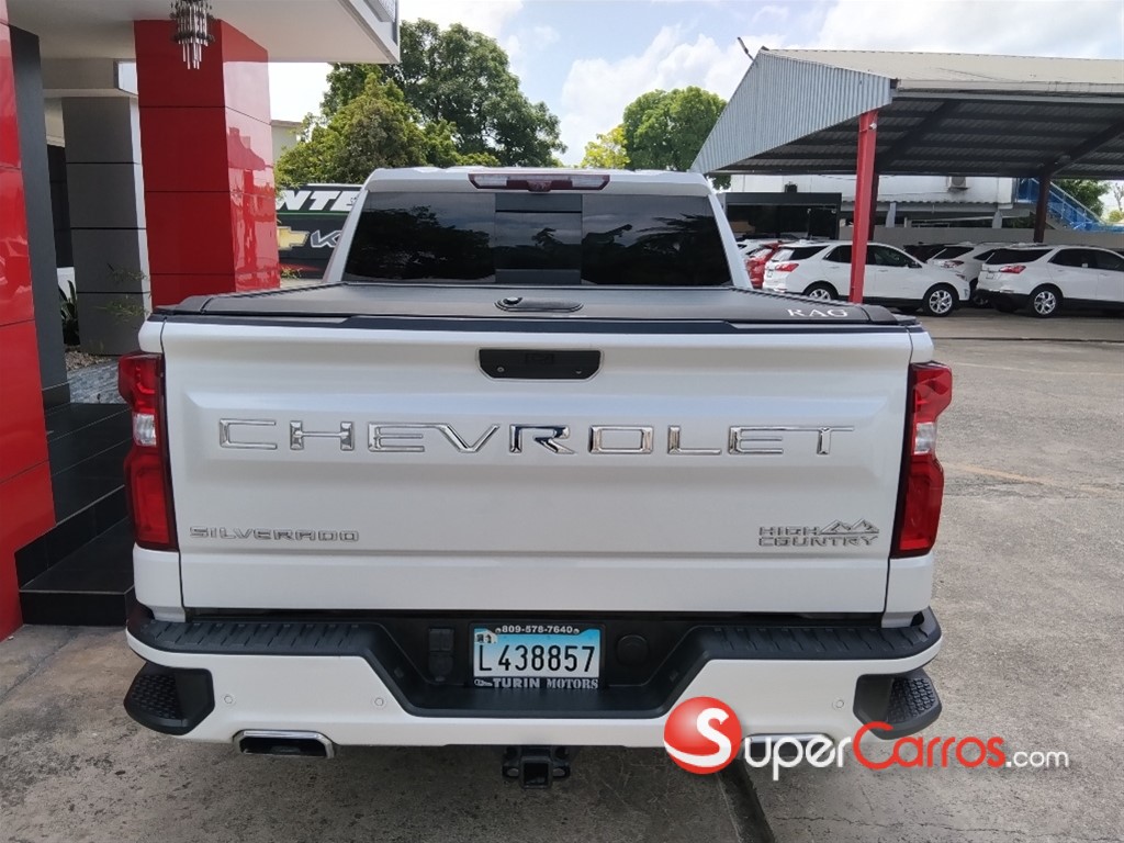 2021 Chevrolet Silverado High Country — foto 6 / 12