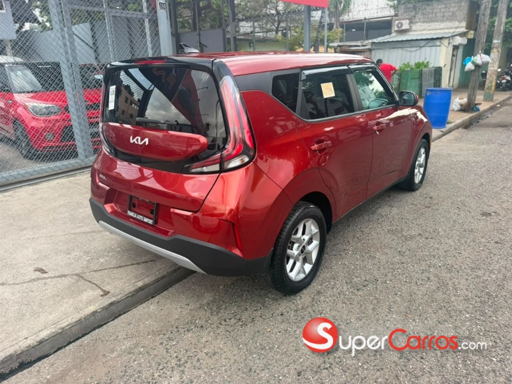 2023 Kia Soul LX — foto 5 / 11