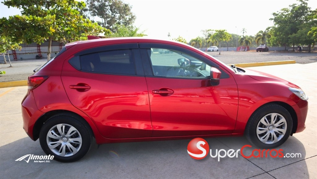 2020 Mazda Demio — foto 7 / 9