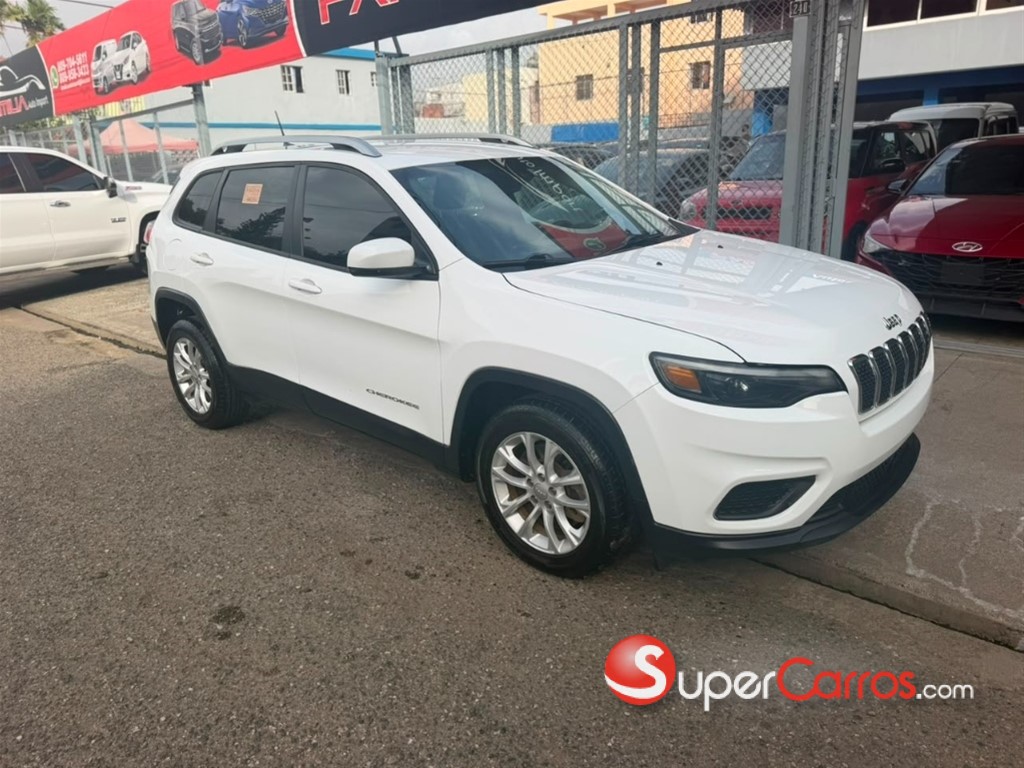 2021 Jeep Cherokee Latitude — foto 2 / 11
