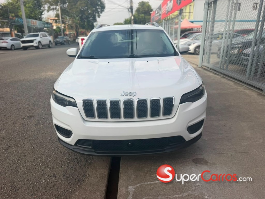 2021 Jeep Cherokee Latitude — foto 3 / 11