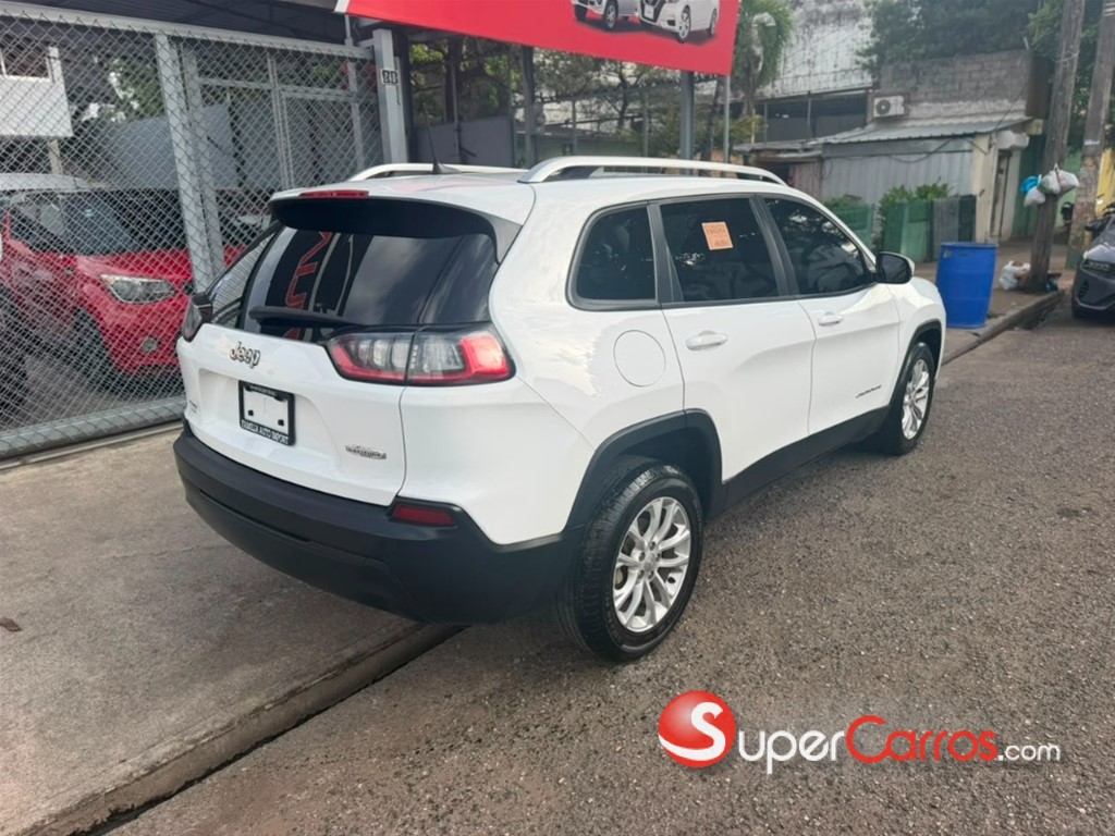 2021 Jeep Cherokee Latitude — foto 5 / 11