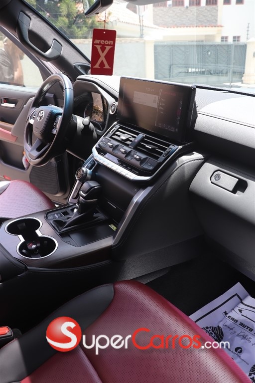 2025 Toyota Land Cruiser 70 ANIVERSARIO — foto 6 / 12