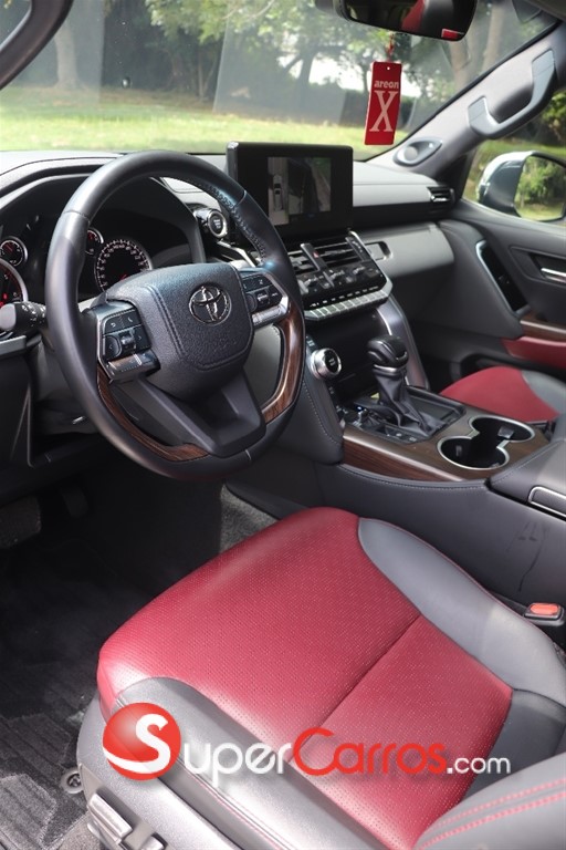2025 Toyota Land Cruiser 70 ANIVERSARIO — foto 8 / 12