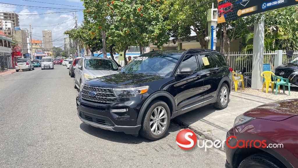 2020 Ford Explorer XLT — foto 3 / 12