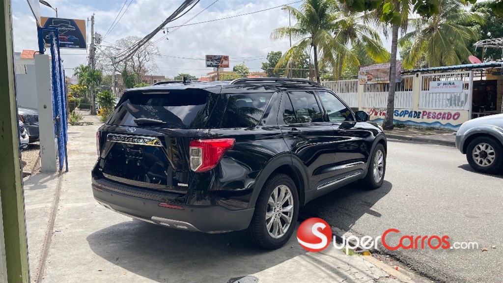 2020 Ford Explorer XLT — foto 5 / 12