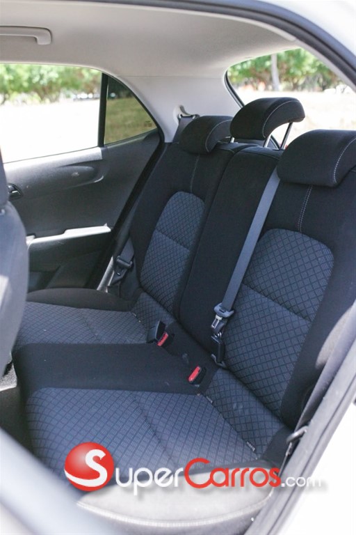2026 Kia Picanto L X — foto 4 / 12
