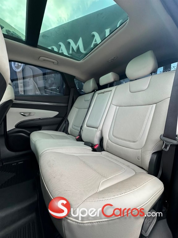 2022 Hyundai Tucson LIMITED — foto 9 / 10