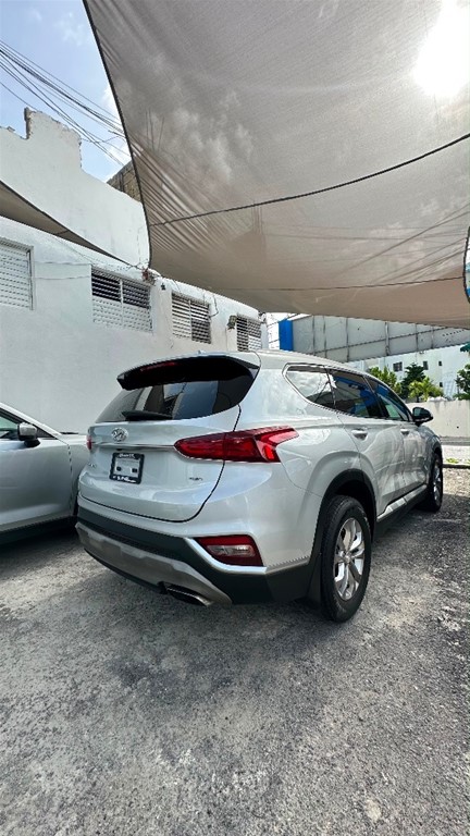 2020 Hyundai Santa Fe — foto 4 / 10