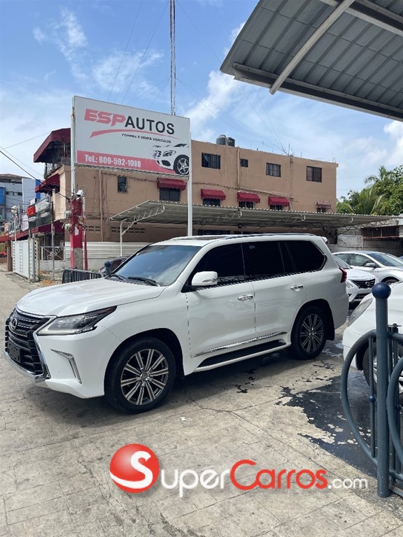 2017 Lexus LX 570 — foto 6 / 11