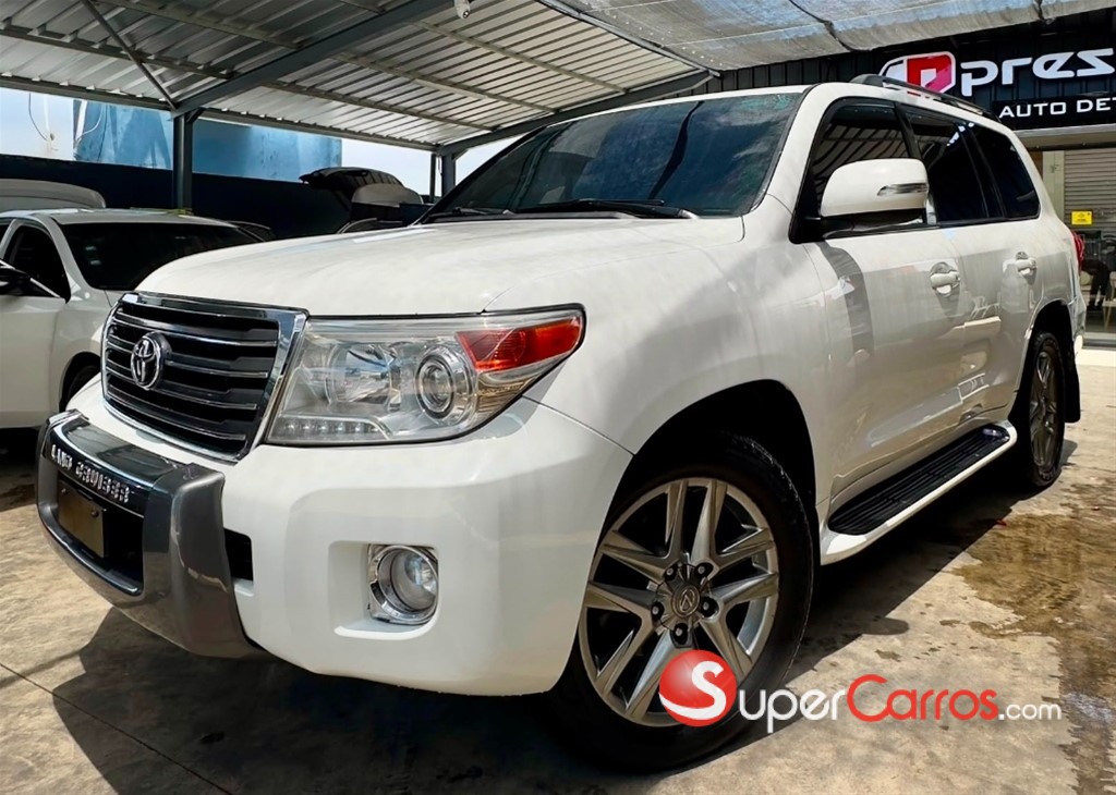 2011 Toyota Land Cruiser