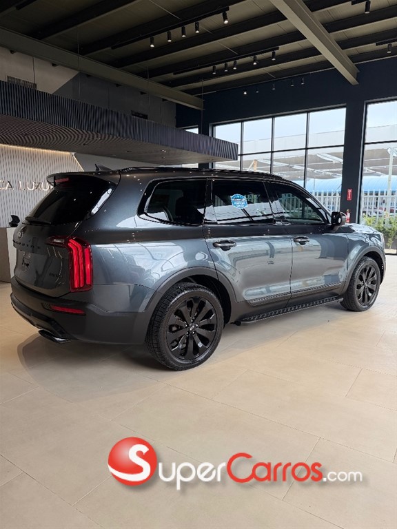 2021 Kia Telluride EX — foto 6 / 12