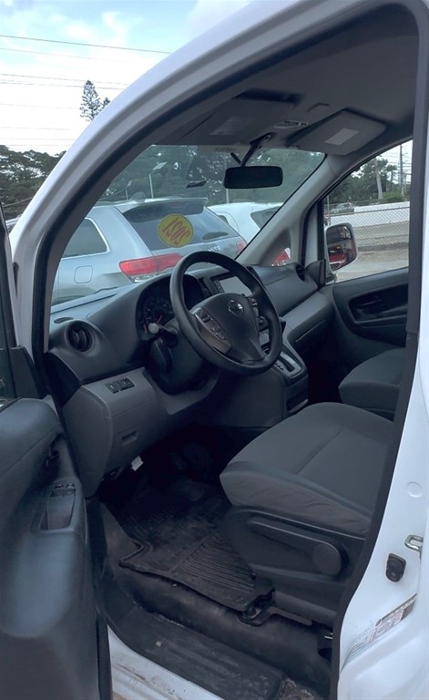 2021 Nissan NV 200 — foto 7 / 11