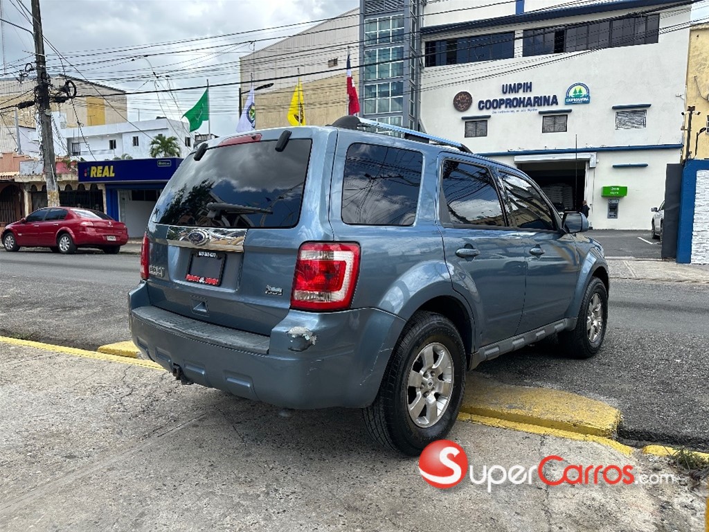 2010 Ford Escape Limited — foto 4 / 11