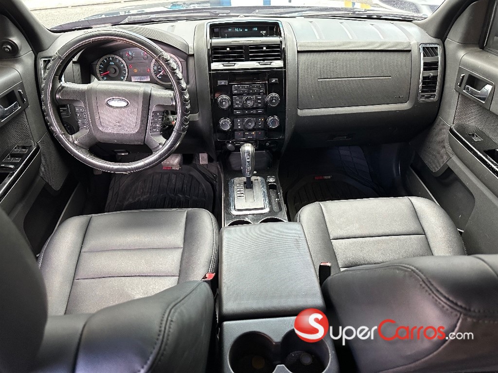 2010 Ford Escape Limited — foto 7 / 11