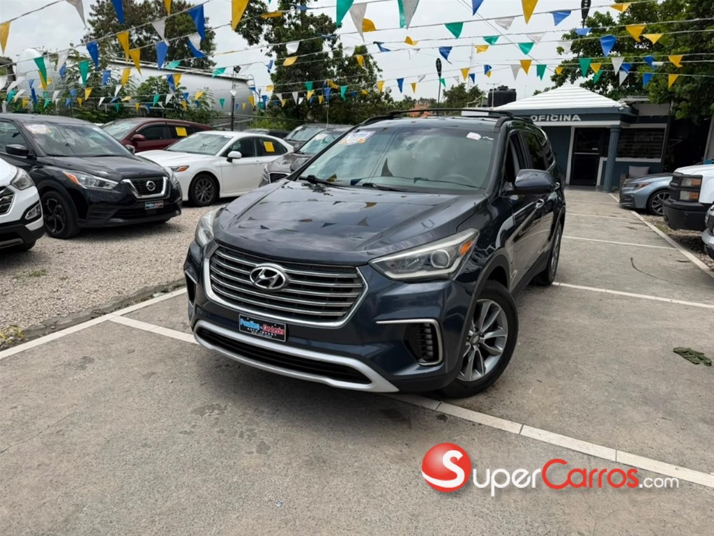 2018 Hyundai Grand Santa Fe