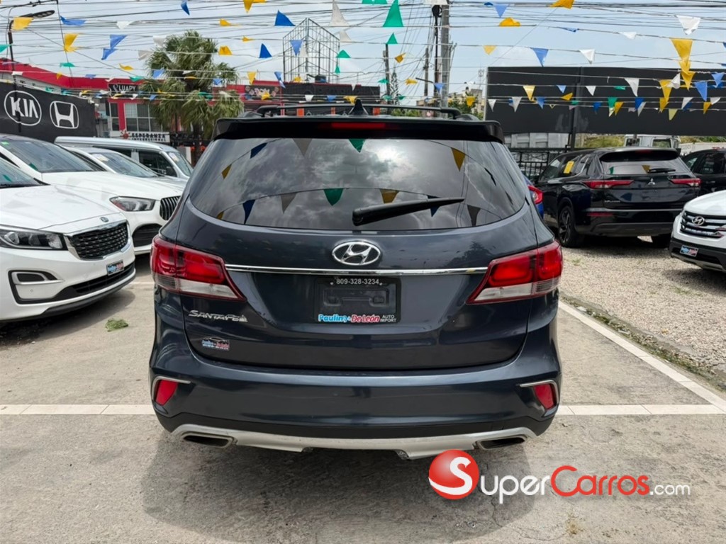 2018 Hyundai Grand Santa Fe — foto 9 / 9
