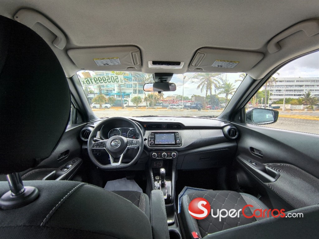 2020 Nissan Kicks S — foto 8 / 12