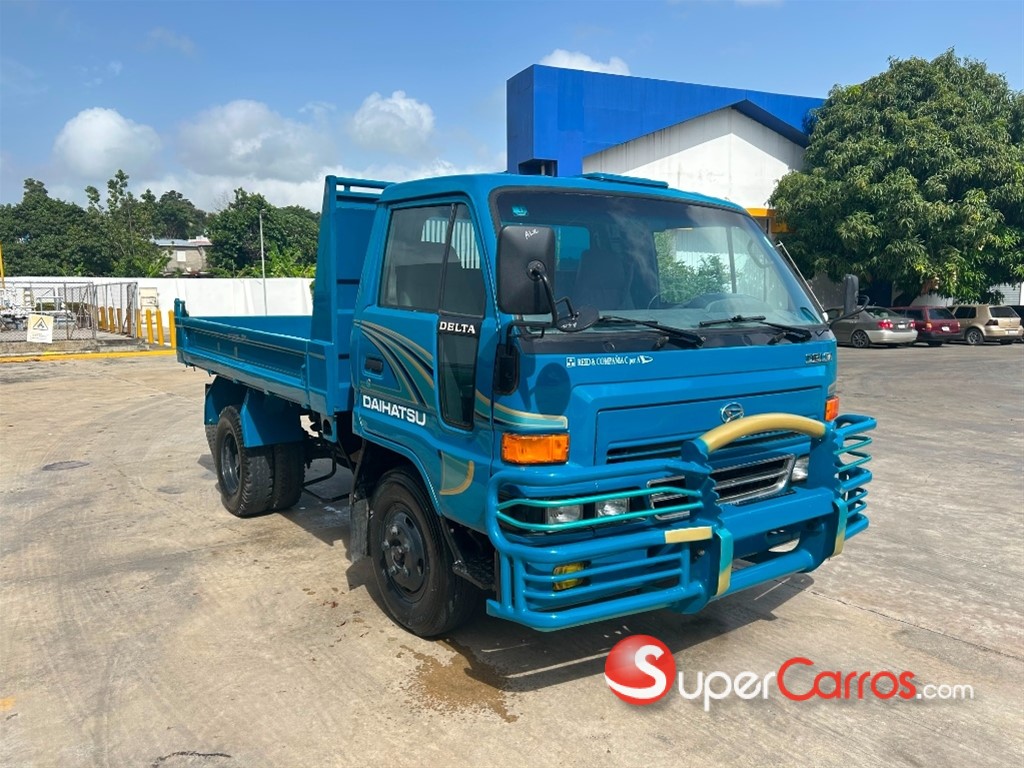 2005 Daihatsu Volteo