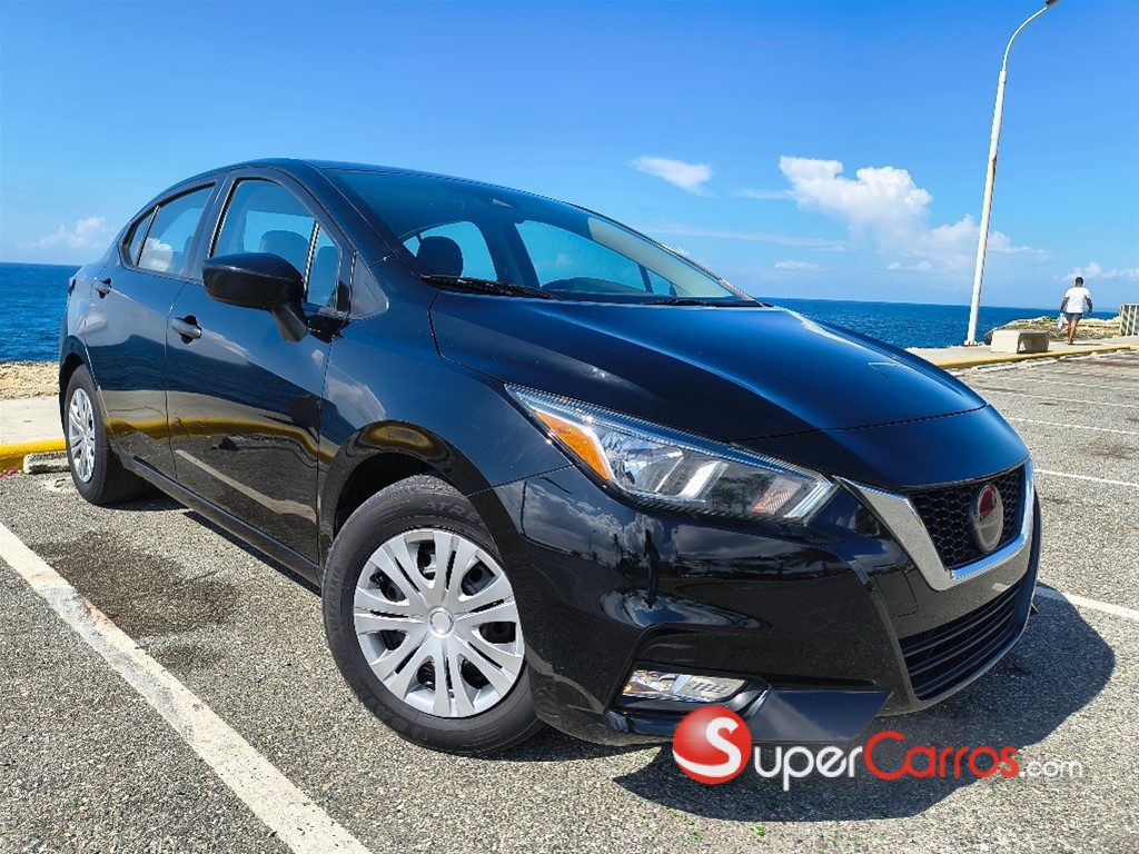 2020 Nissan Versa S Plus — foto 1 / 12