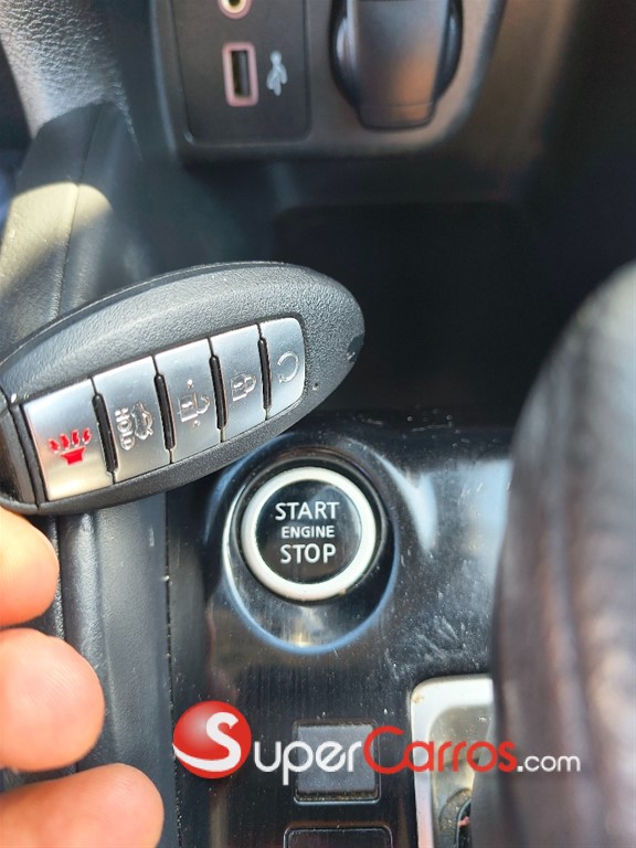 2020 Nissan Versa S Plus — foto 11 / 12