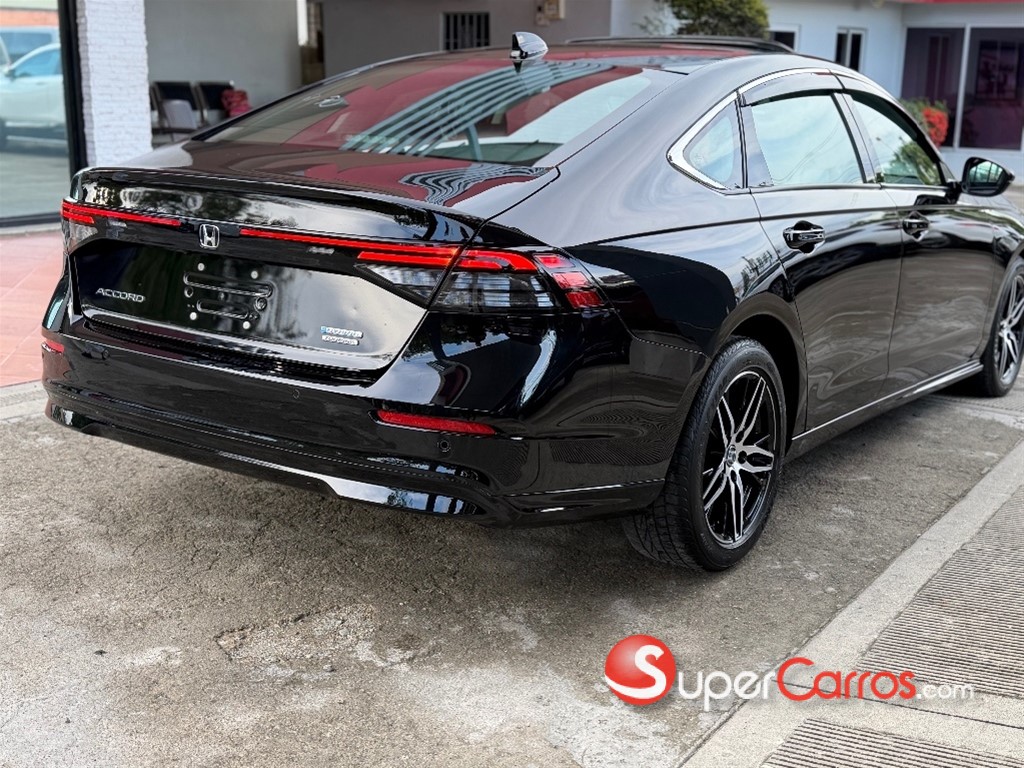 2024 Honda Accord Touring — foto 4 / 10