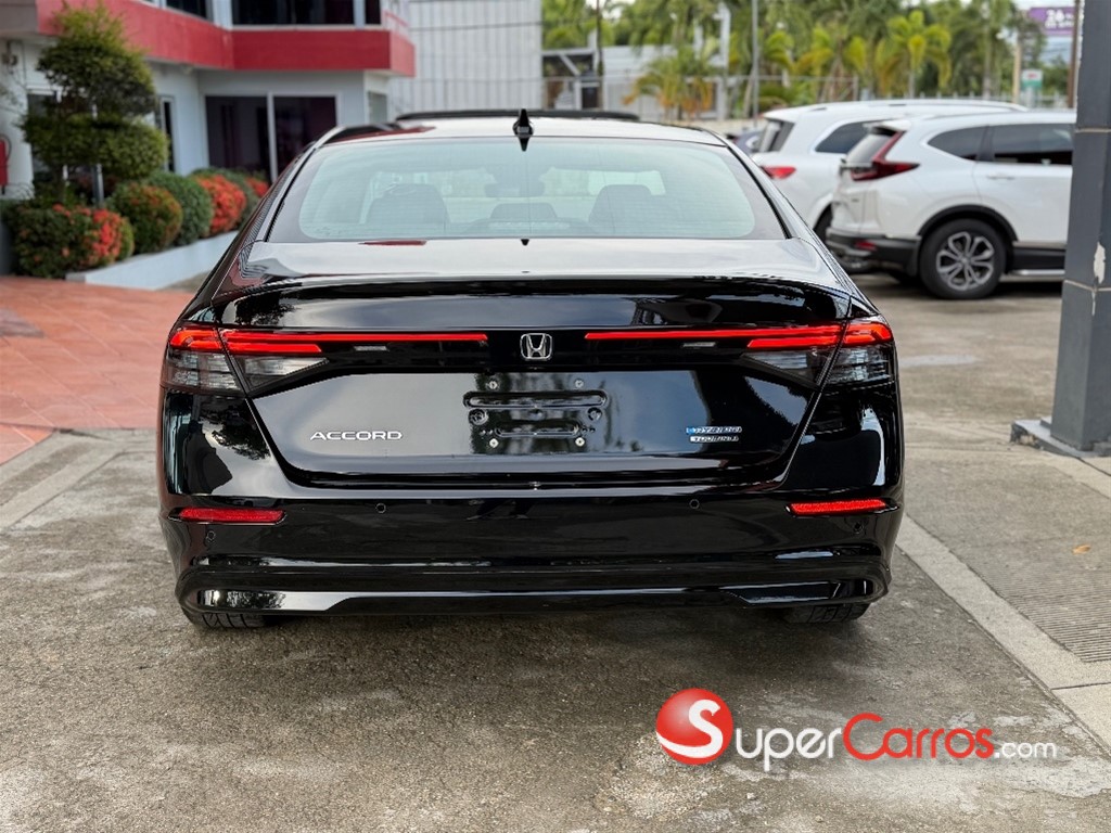 2024 Honda Accord Touring — foto 6 / 10