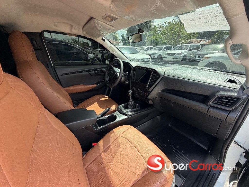 2026 Isuzu DMAX LSE — foto 6 / 10